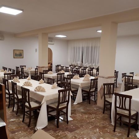 La Collinetta Sas Hotell Montazzoli Eksteriør bilde