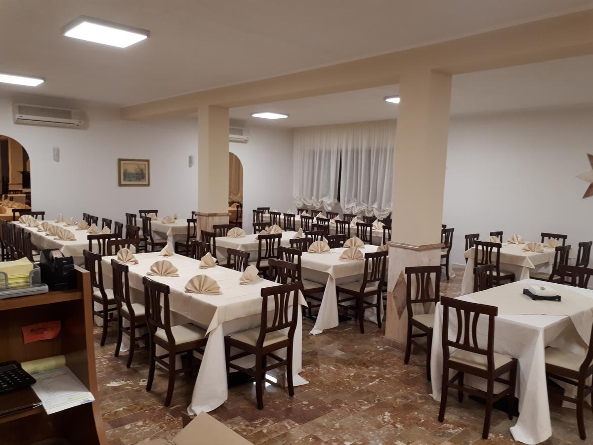 La Collinetta Sas Hotell Montazzoli Eksteriør bilde